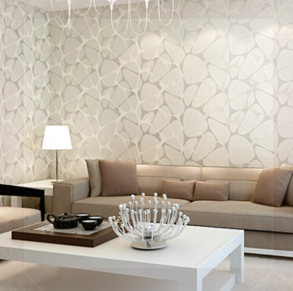 Wallpaper dinding dengan aksen foil silver